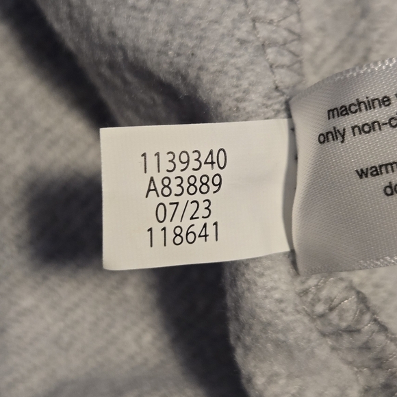 Lane Bryant Chenille Very Merry Graphic Christmas Sweatshirt Plus Size 22/24 - Picture 5 of 7